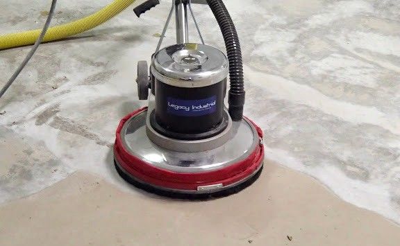 grinding-garage-floor-with-diamabrush