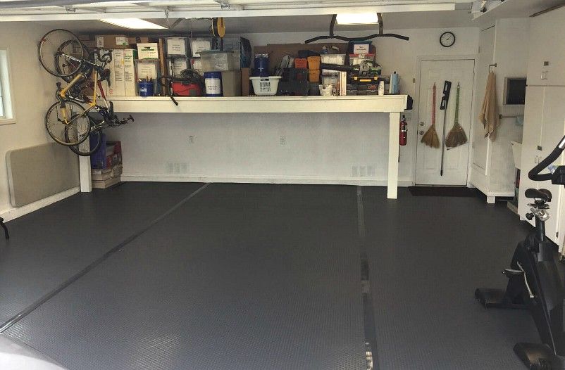 G-Floor 5' x 10' Coin Garage Flooring Cover - Midnight Black