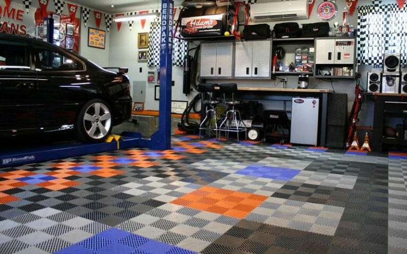 Free-Flow RaceDeck interlocking garage floor tile
