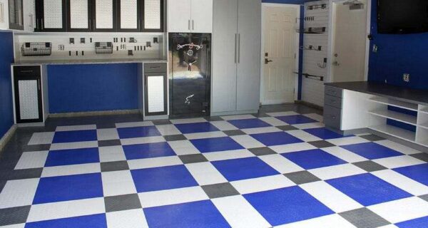 Interlocking garage floor tile