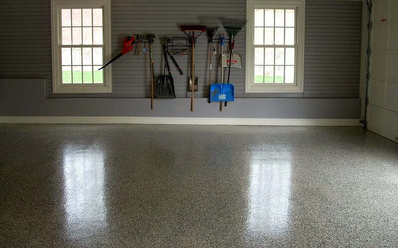 Garage Floor Coatings: 6 Tips for Choosing the Right Look