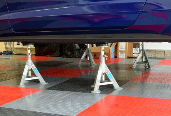 We Review The Best Jack Stands For Cars Trucks And Suv S All