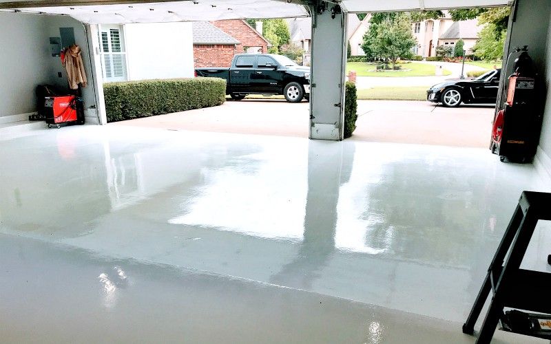 White Epoxy Garage Floor – Flooring Guide by Cinvex