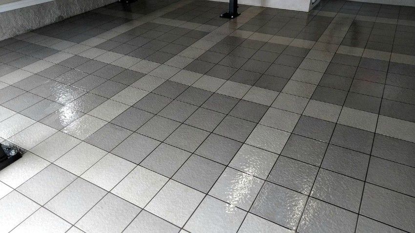 A Porcelain Tile Garage Floor Long Term, Garage Floor Tiles Review