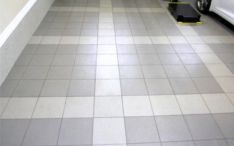 A Porcelain Tile Garage Floor Long Term, Best Porcelain Tile For Garage Floor